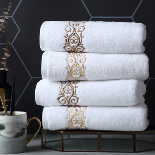 Towels of regular size and weight (3)
